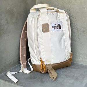 The North Face Tote Backpack (tan)